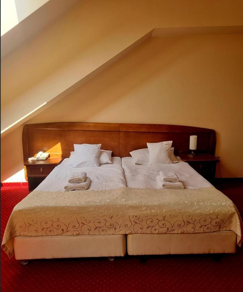 Hotel Rytwiany Экстерьер фото