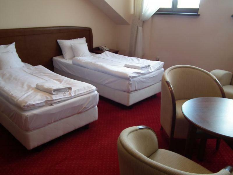 Hotel Rytwiany Экстерьер фото