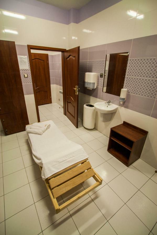 Hotel Rytwiany Экстерьер фото