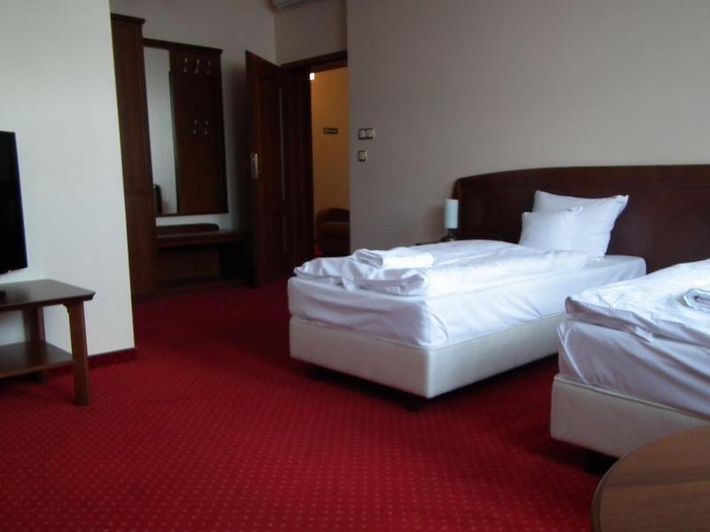 Hotel Rytwiany Экстерьер фото